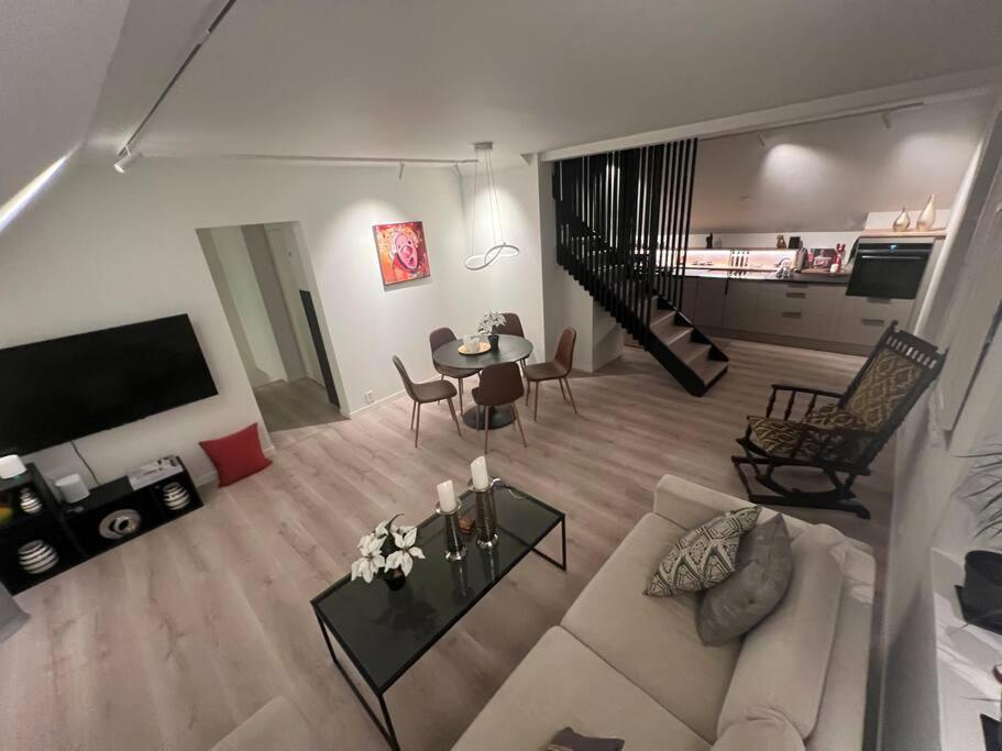 Apartamento I Hjertet Av Nordens Paris. Tromsø Exterior foto