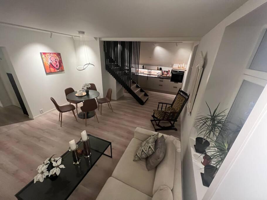Apartamento I Hjertet Av Nordens Paris. Tromsø Exterior foto